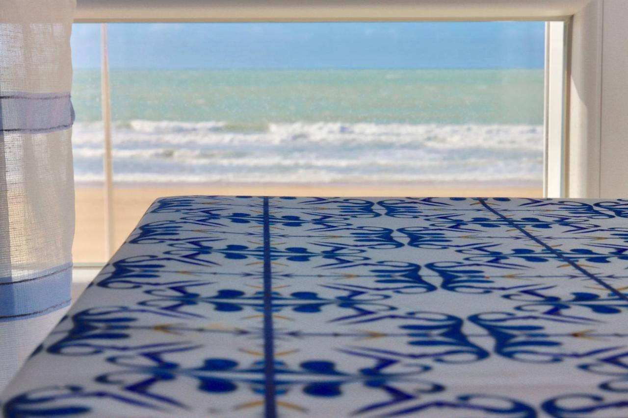 Aranpe Playa Cadiz公寓 外观 照片